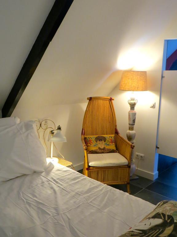 The Black Horse B&B & More Драхтен Номер фото